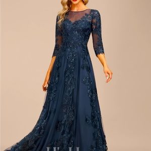 JJs House custom mother of the bride dress. Size 16. Never worn.New without tags